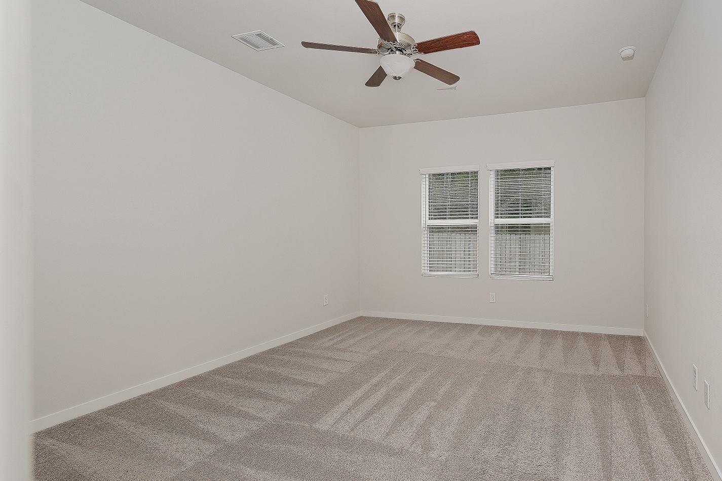323 Intrepid Trail