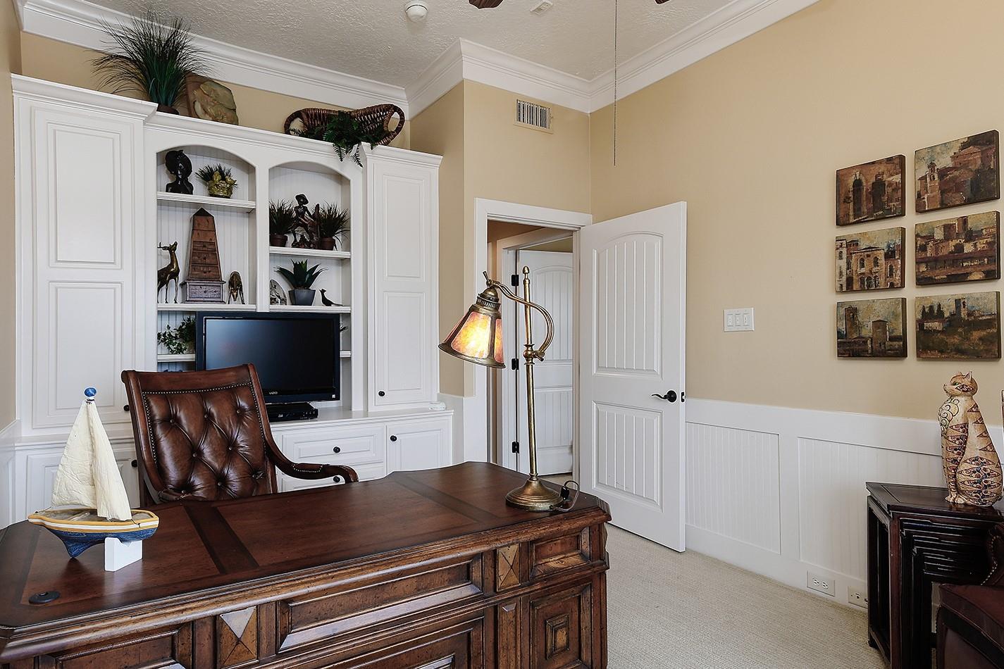 161 W Breezy Way # A Unit: 5-A