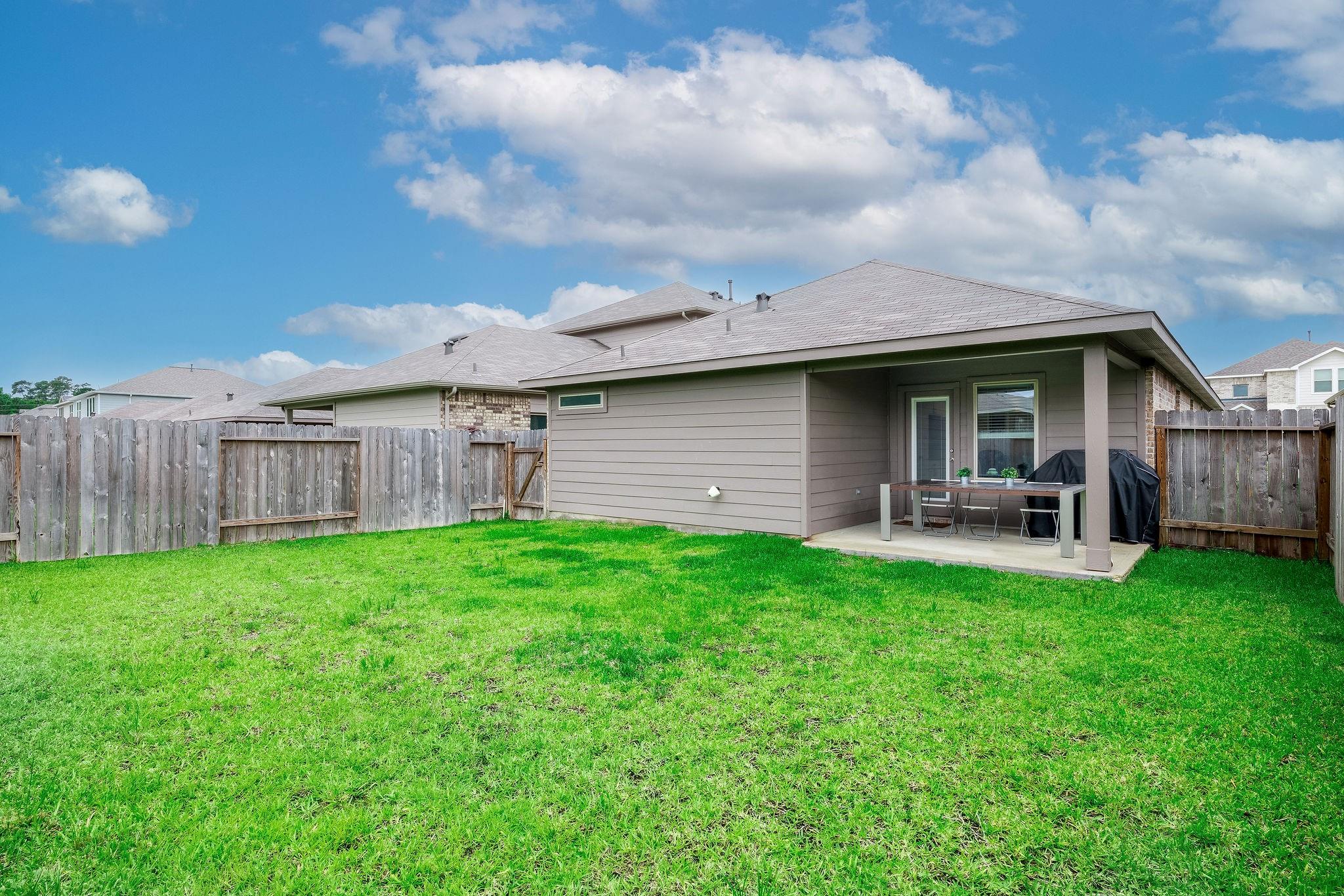 9905 Glenbrook Lane