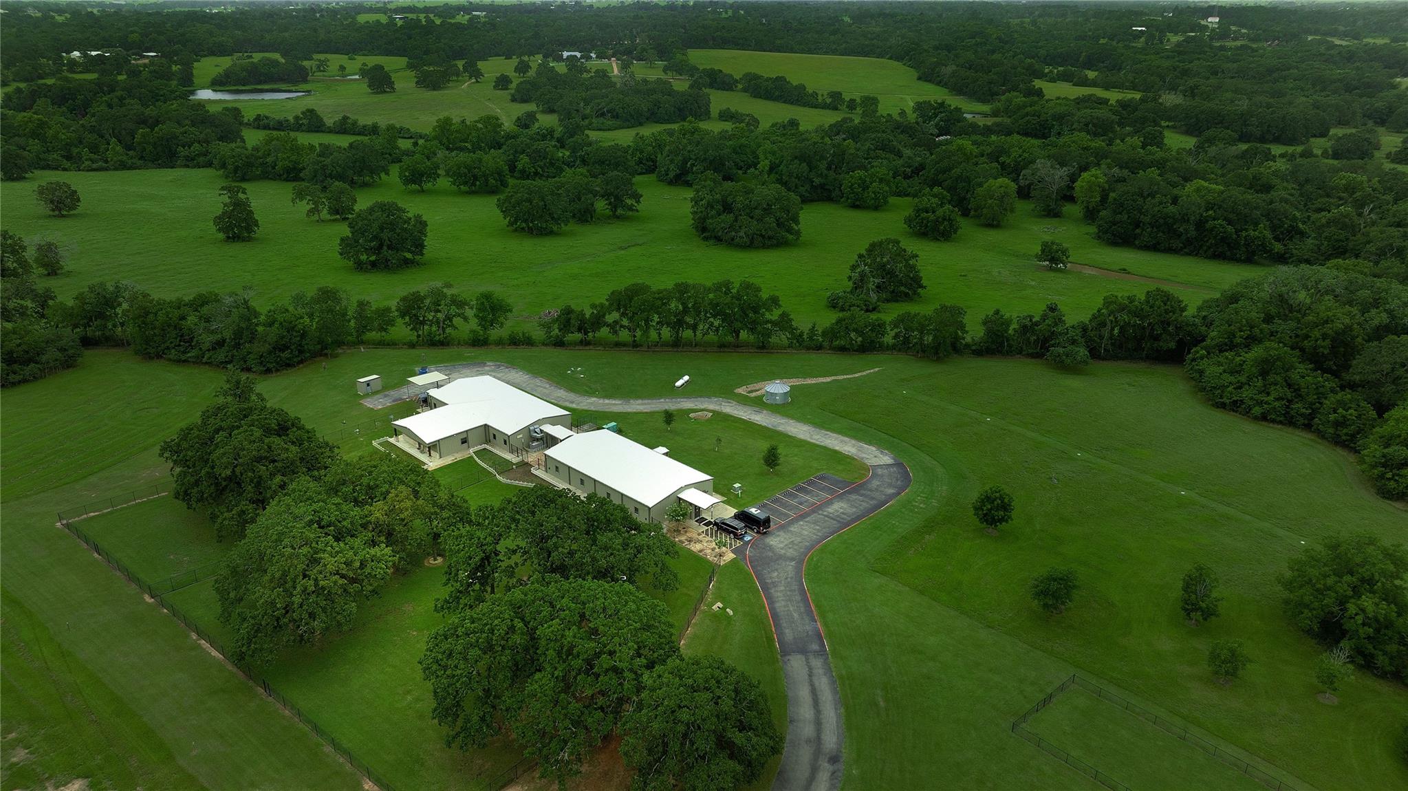 40693 Center Hill Road