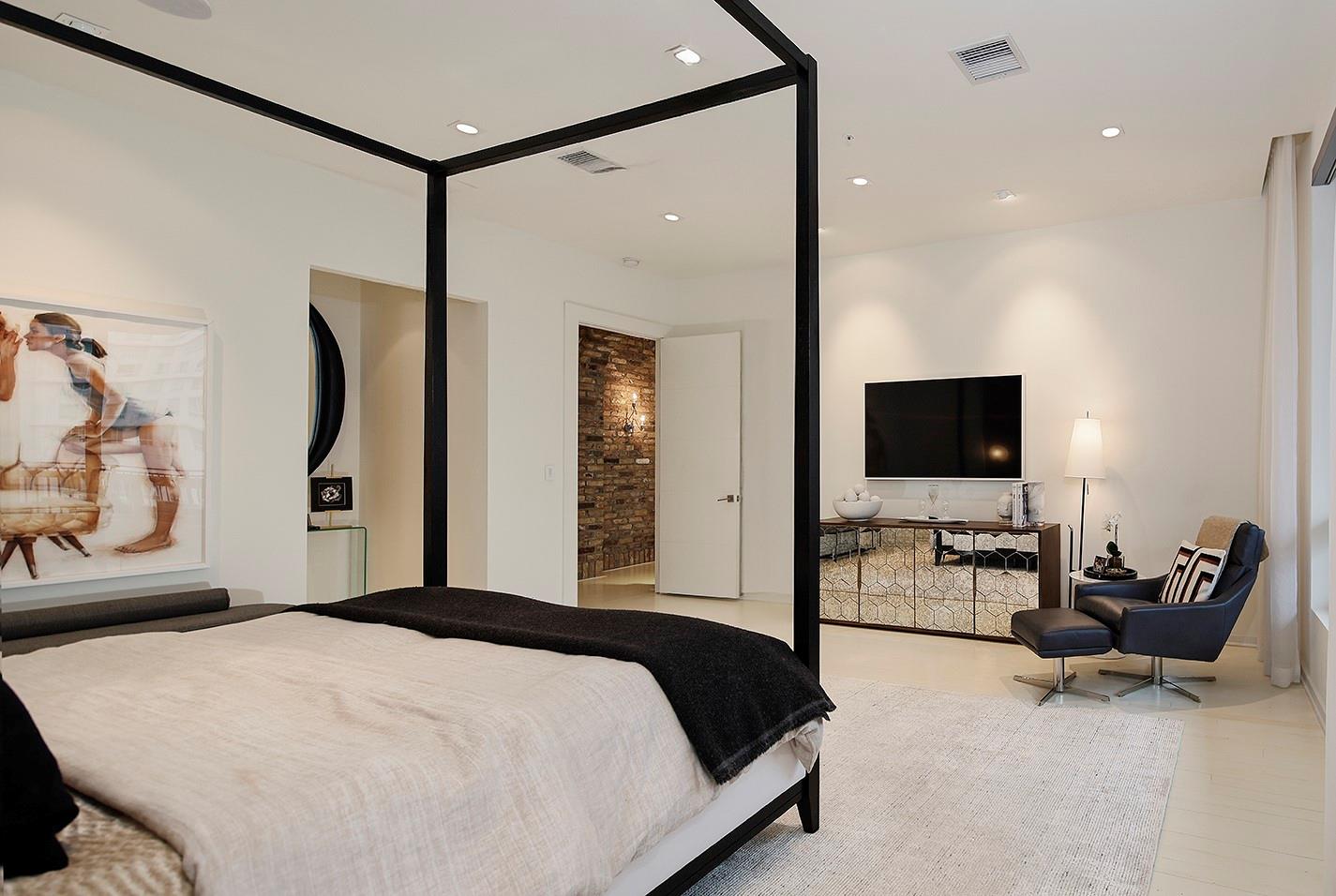 1 Waterway Court # B Unit: 5-B