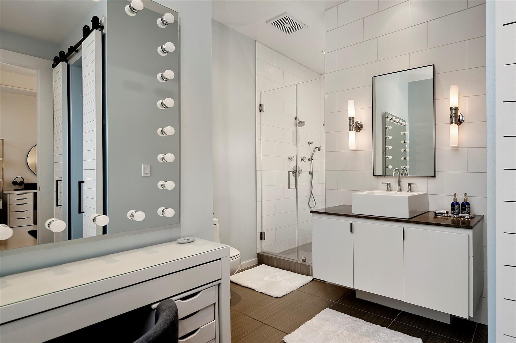 1 Waterway Court # B Unit: 5-B