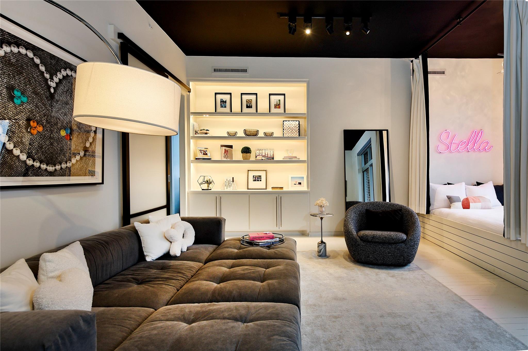 1 Waterway Court # B Unit: 5-B