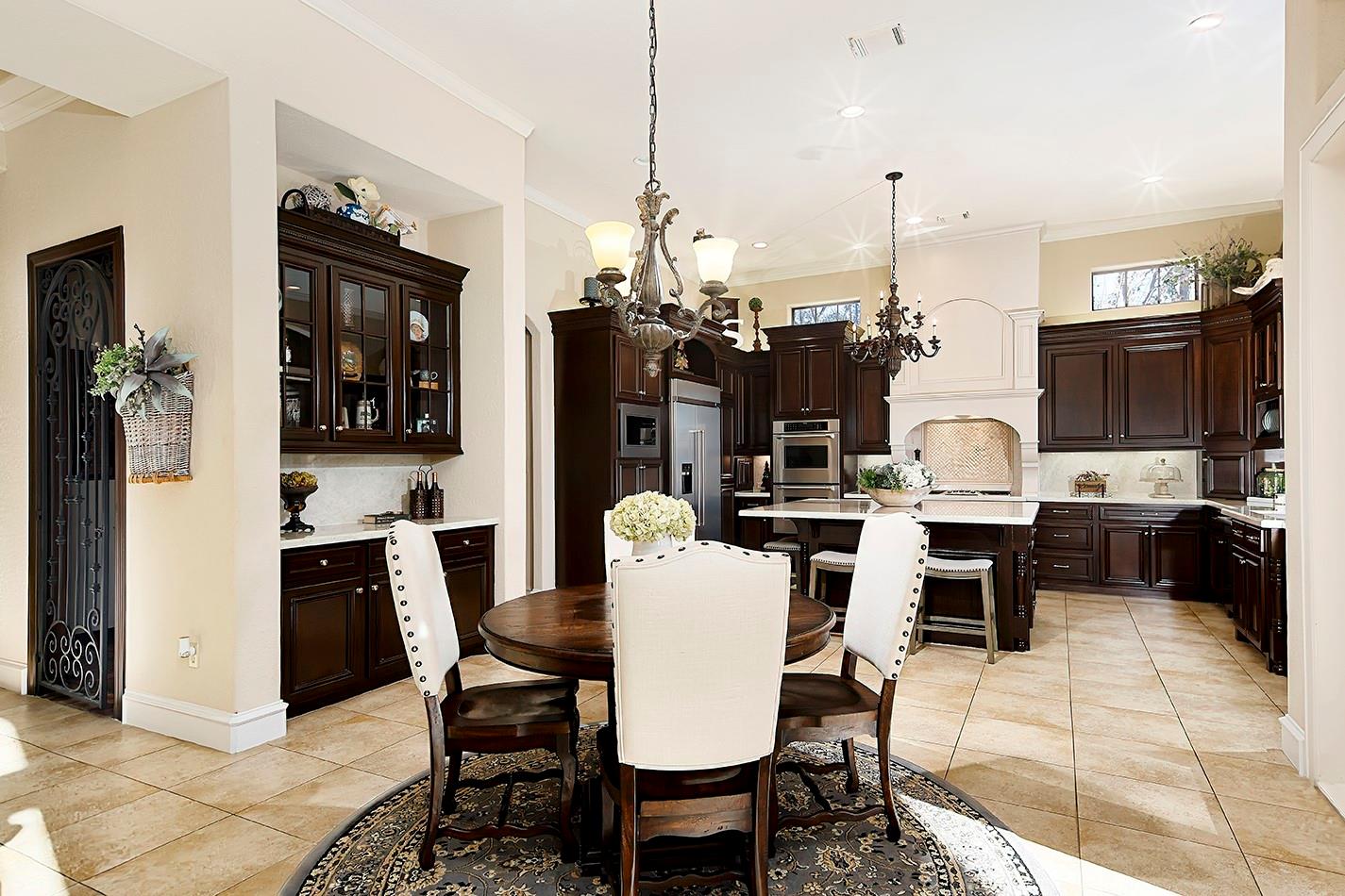 32 Palmer Woods Drive