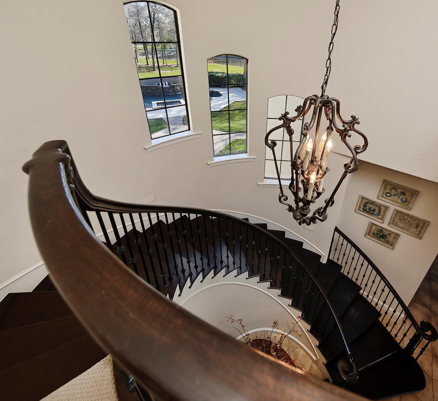 32 Palmer Woods Drive