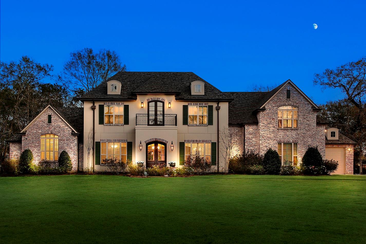 5342 Pine Wood Hills Court