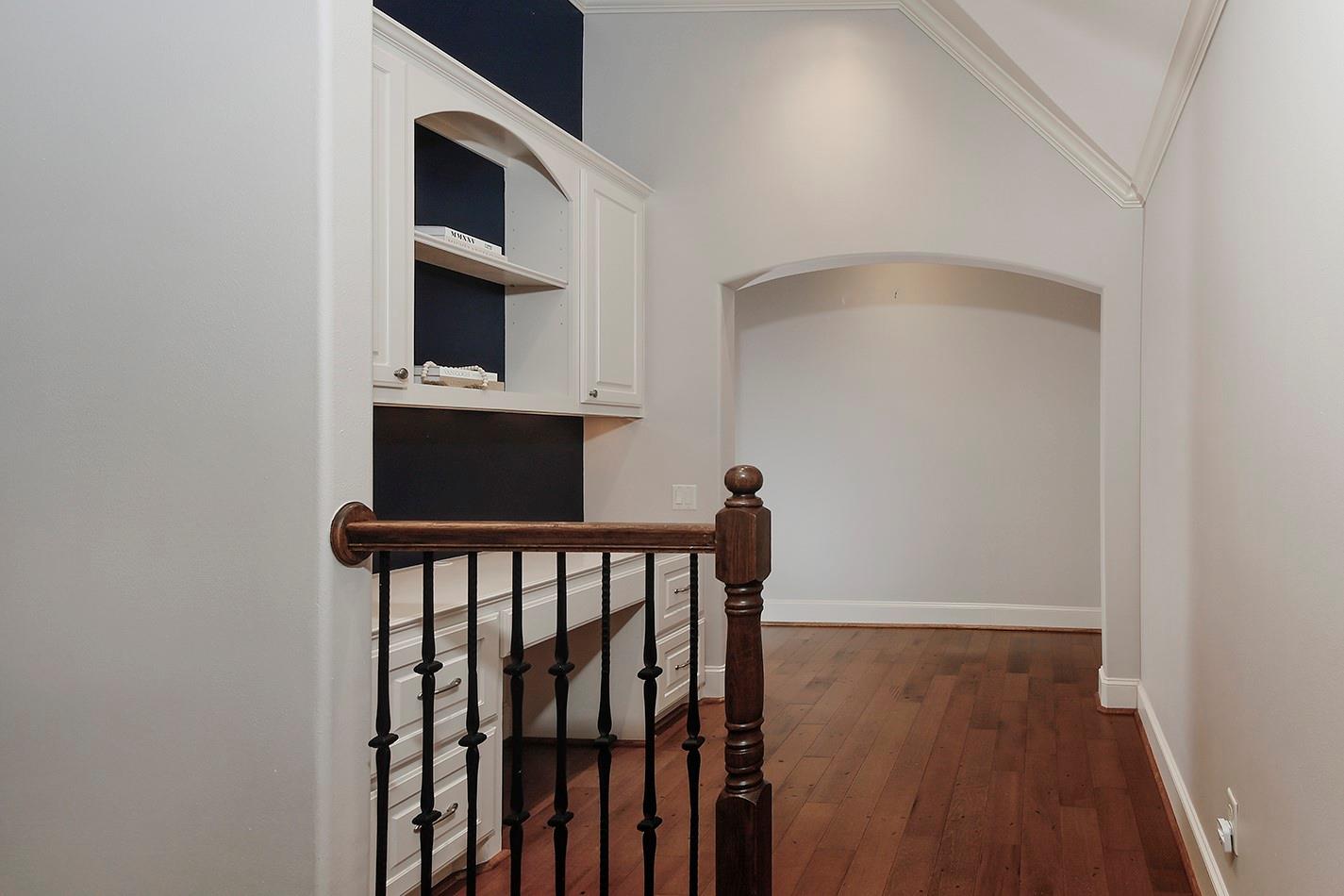 5342 Pine Wood Hills Court