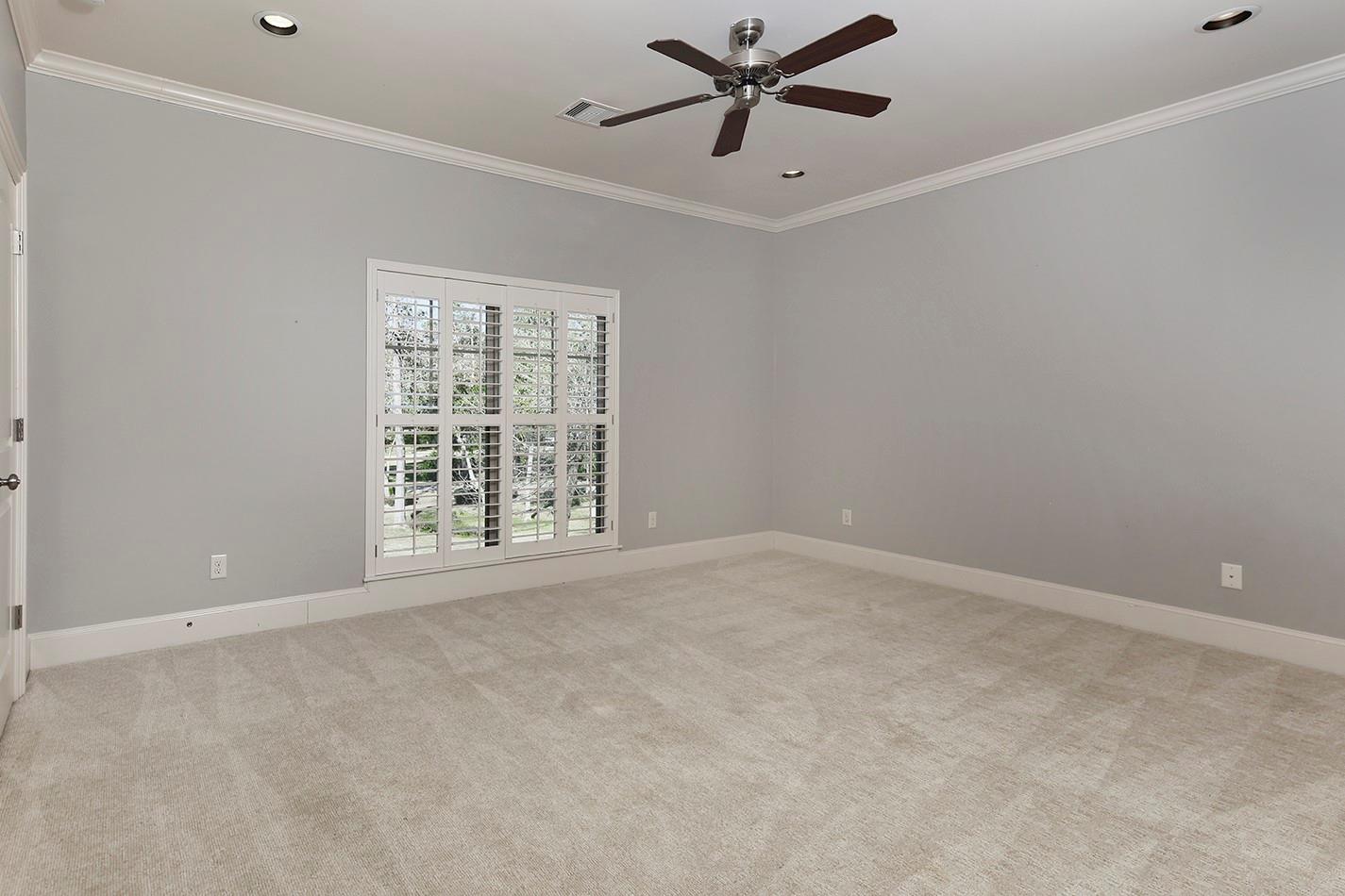 5342 Pine Wood Hills Court