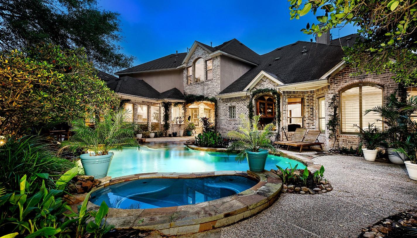 19 Hunnewell Way