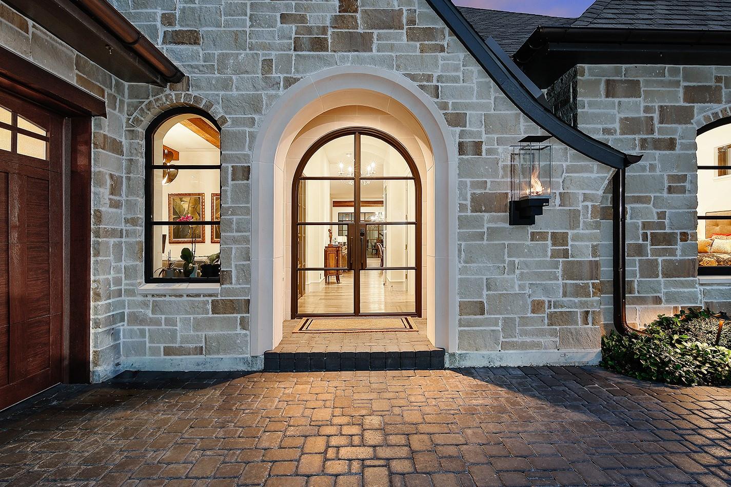 34 Bellweather Court