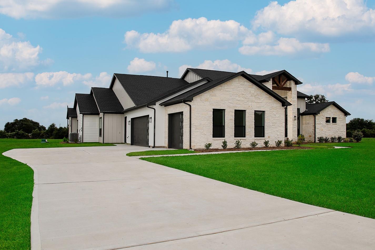 24909 Hopeview Way