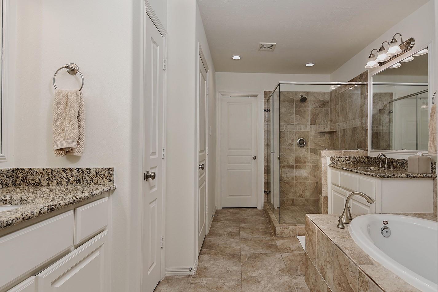1046 W 26th Street