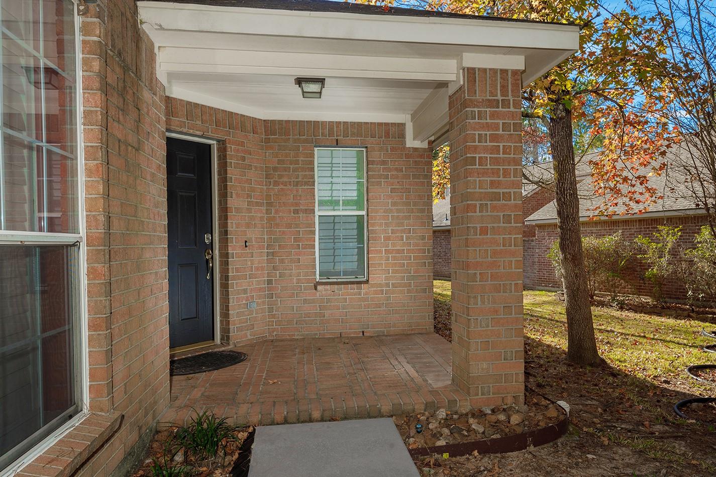 78 E Foxbriar Forest Circle