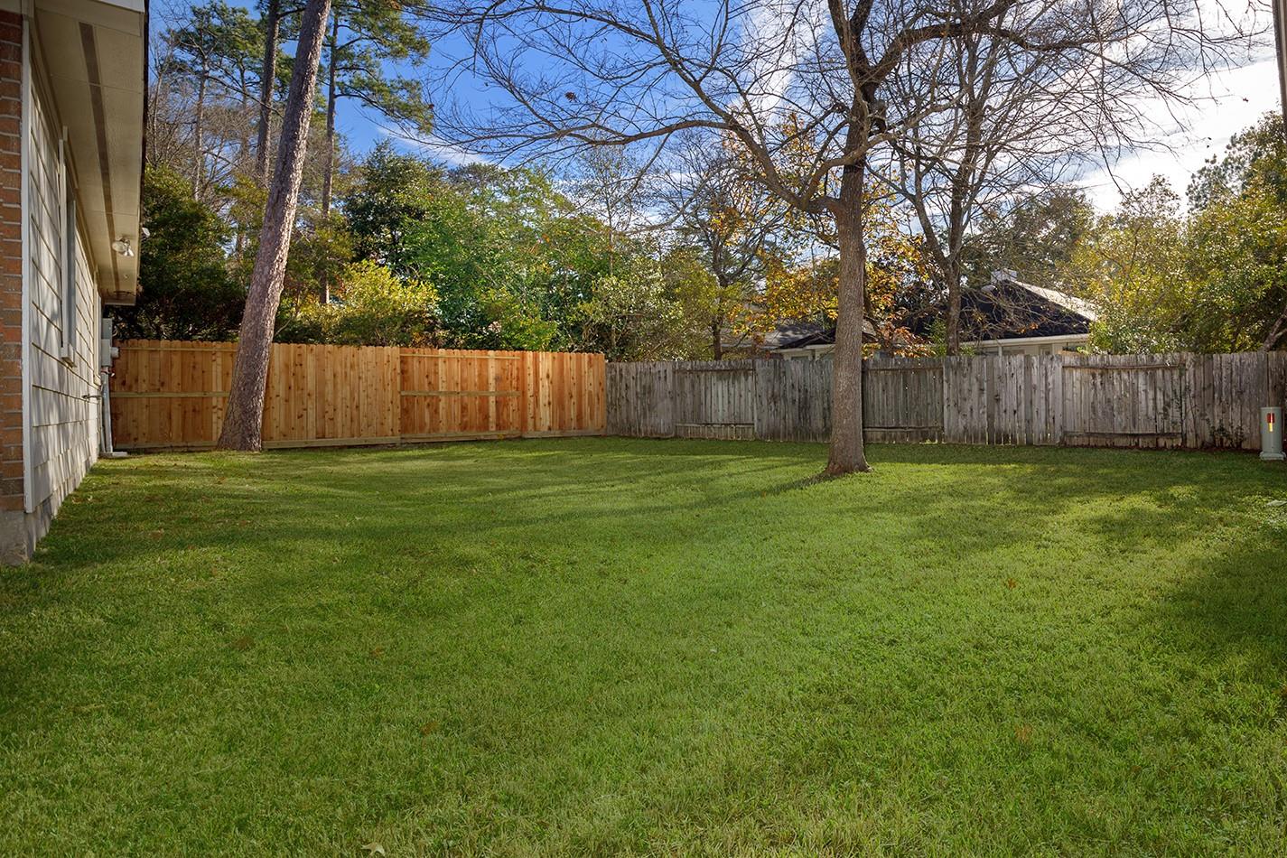 78 E Foxbriar Forest Circle