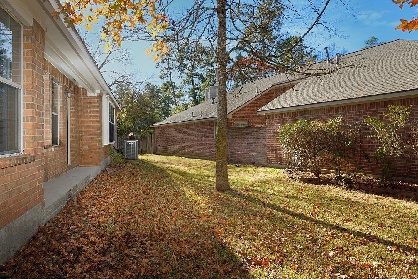 78 E Foxbriar Forest Circle