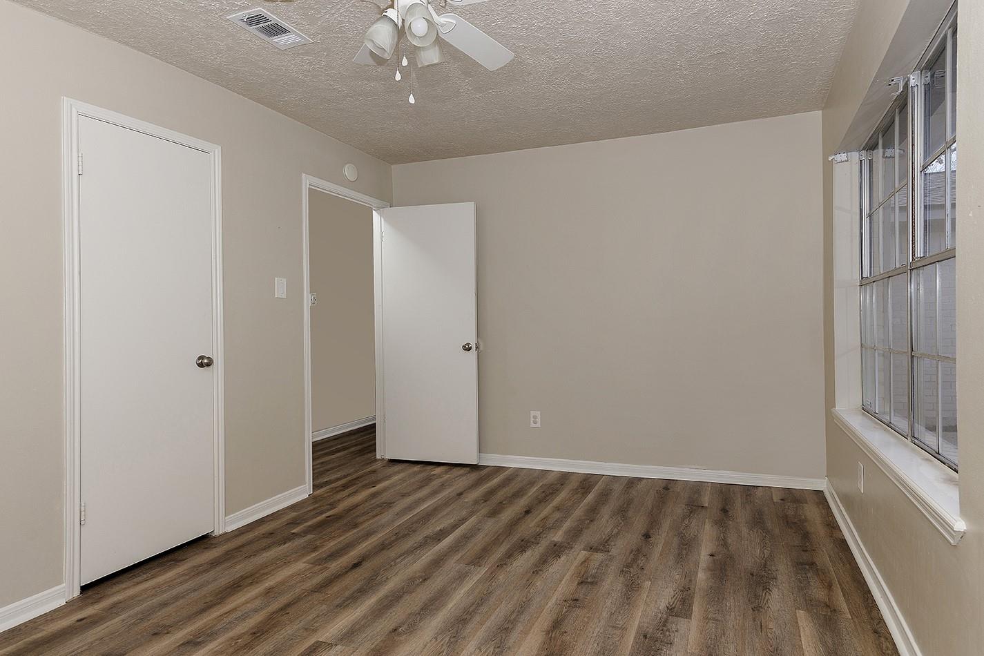 2110 Rycroft Drive