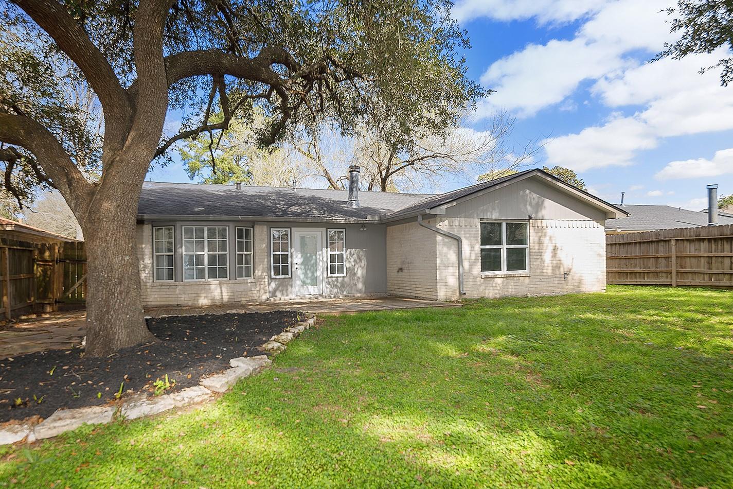 2110 Rycroft Drive