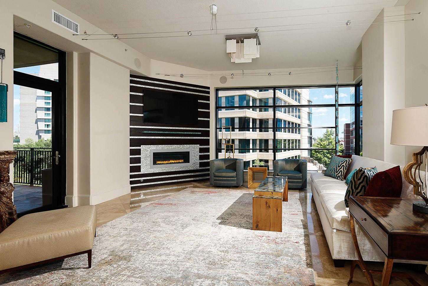 1 Waterway Court # 4E