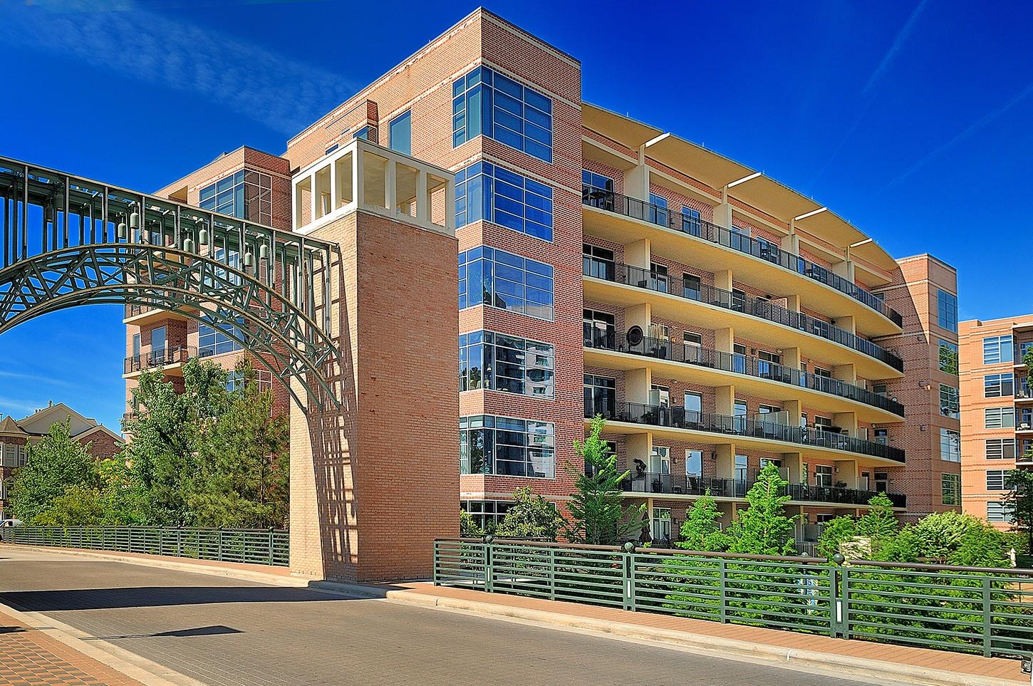 1 Waterway Court # 4E