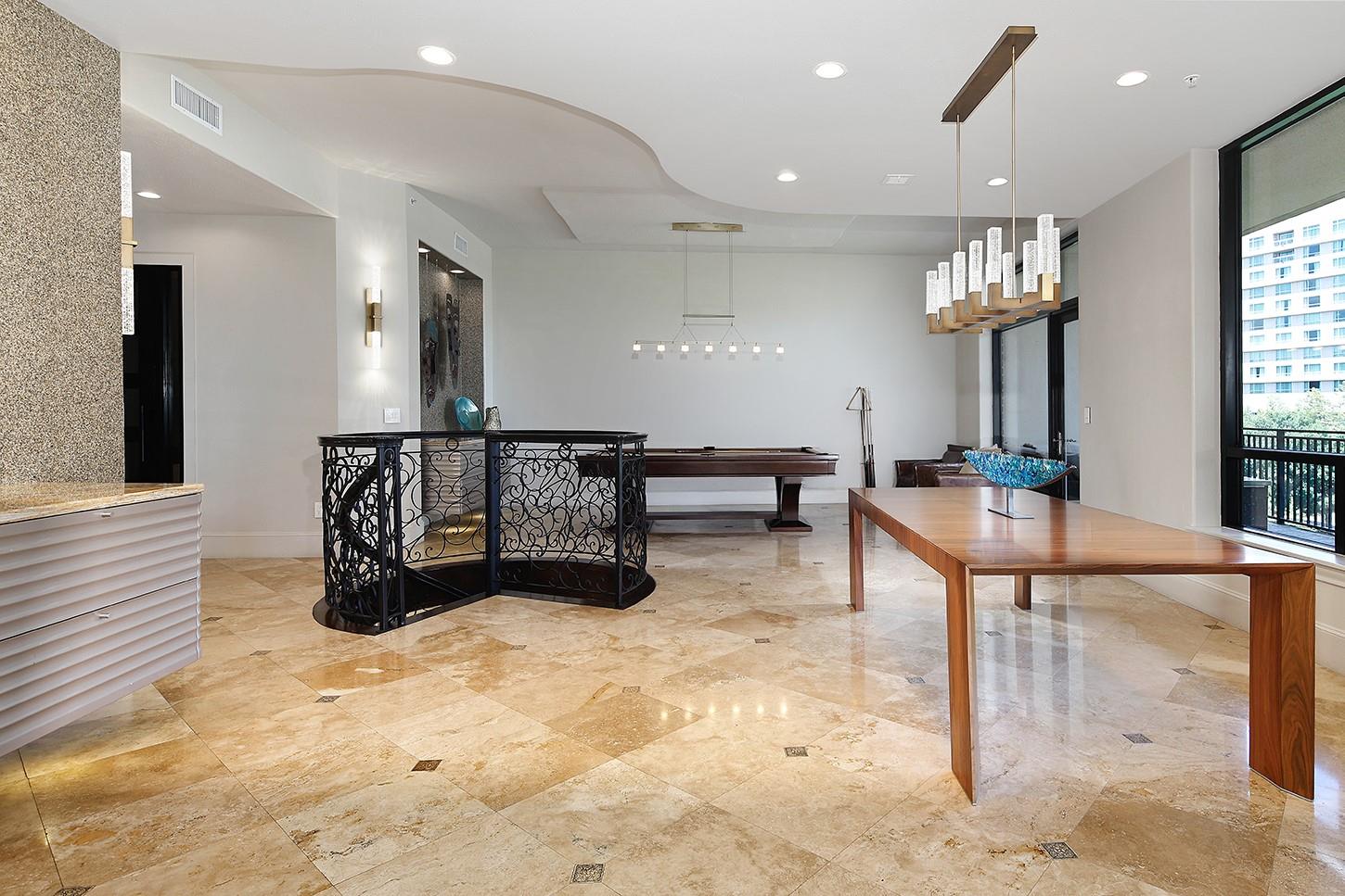 1 Waterway Court # 4E