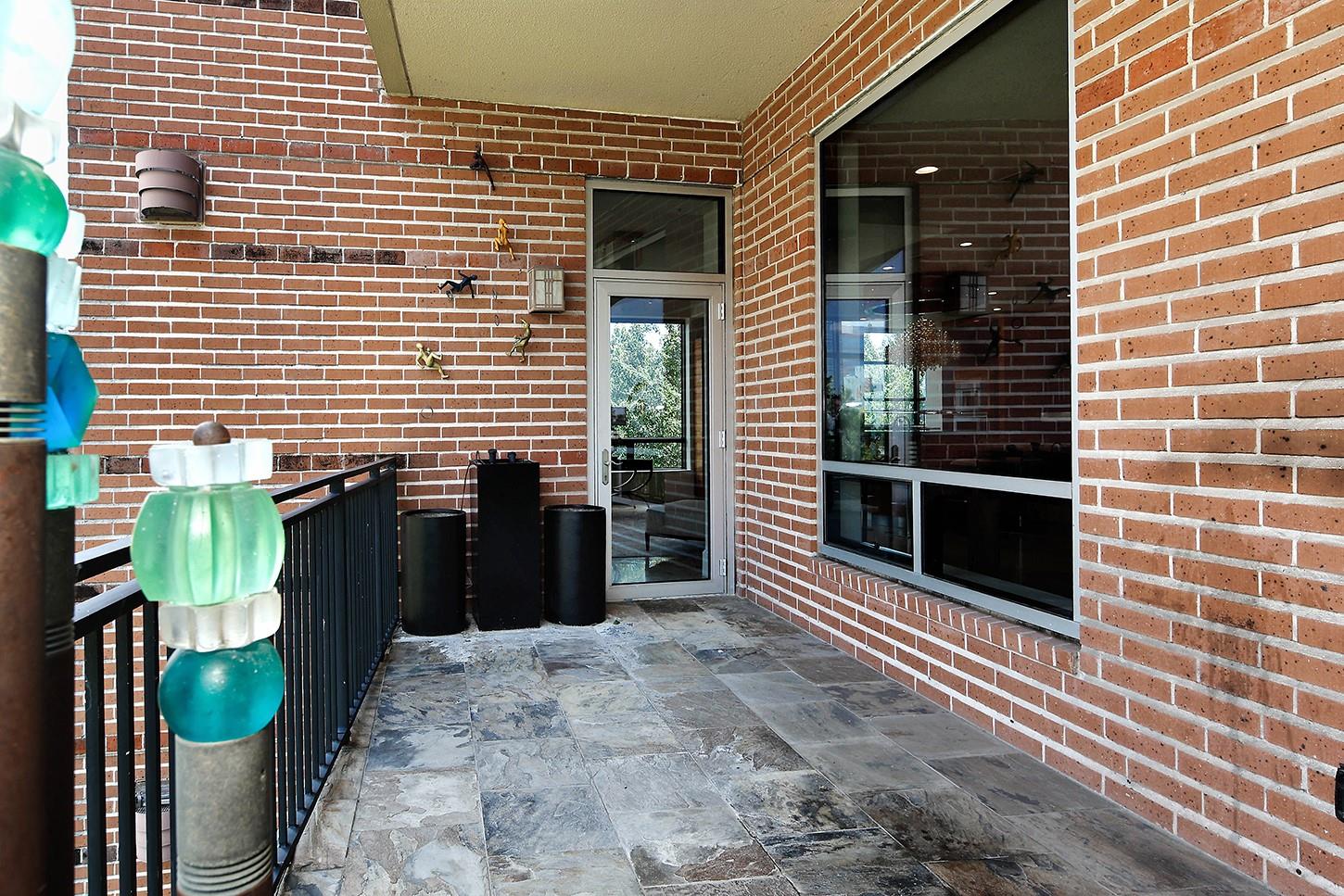 1 Waterway Court # 4E