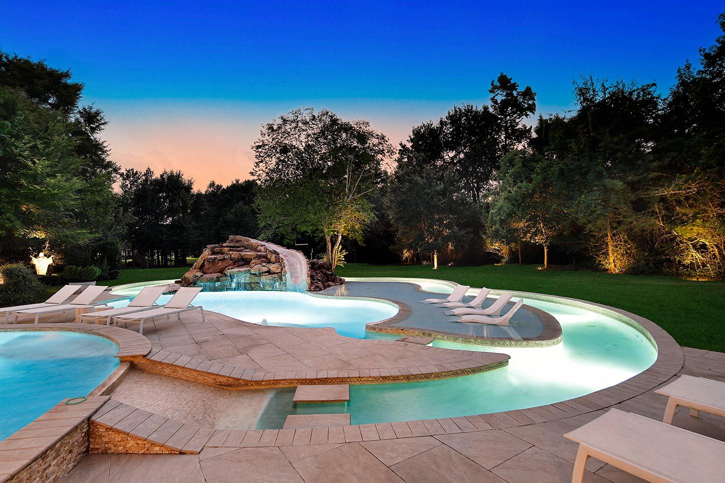 25910 Haven Lake Drive