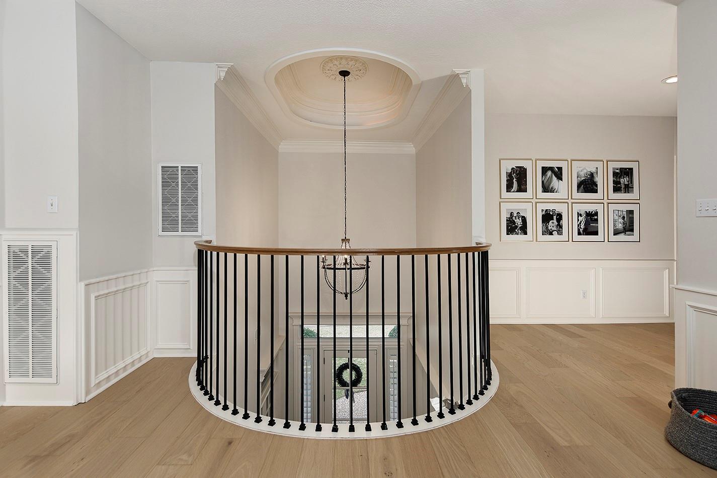 2 Graceful Elm Court