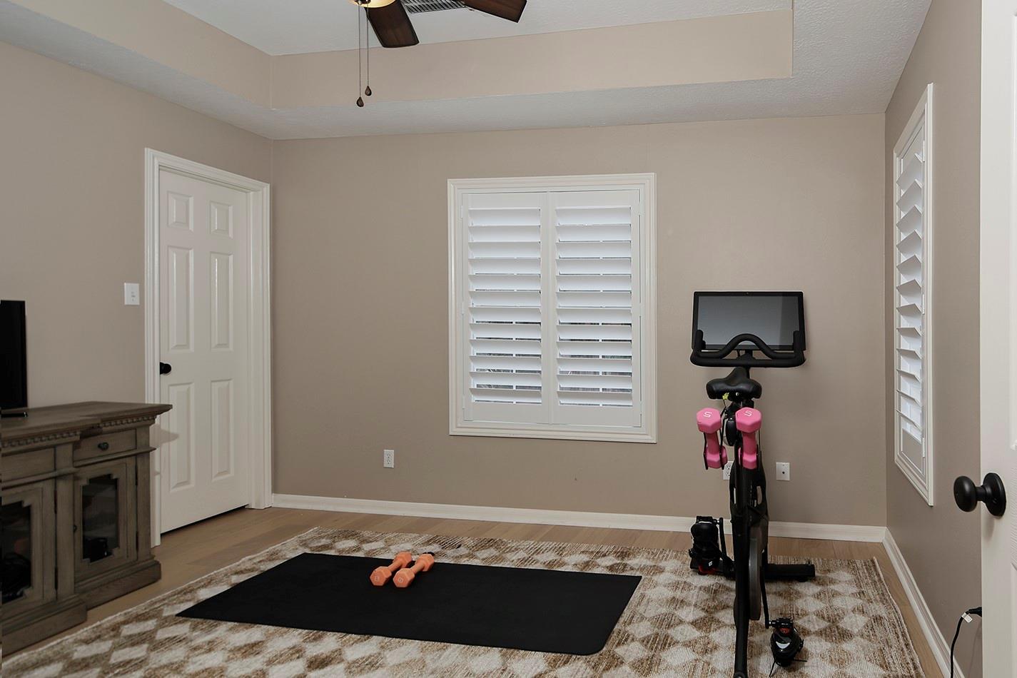 2 Graceful Elm Court