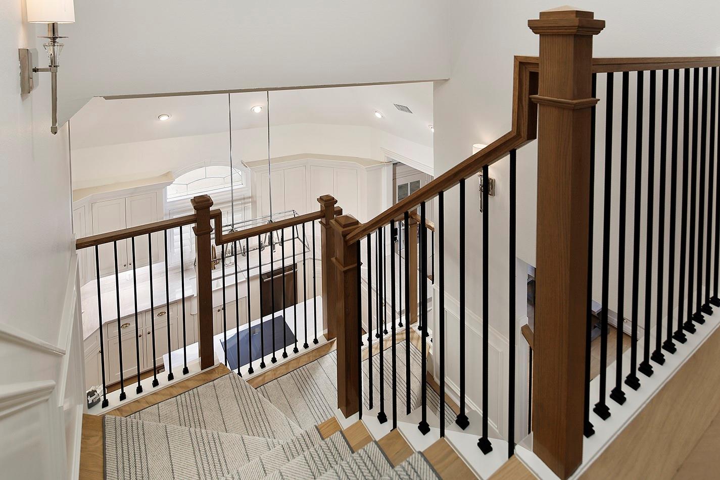 2 Graceful Elm Court