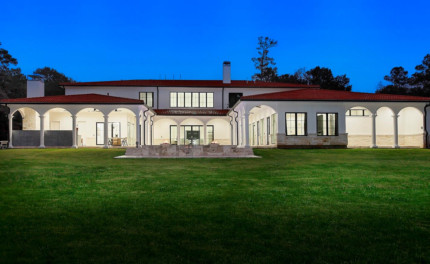 1031 Hunters Creek Way