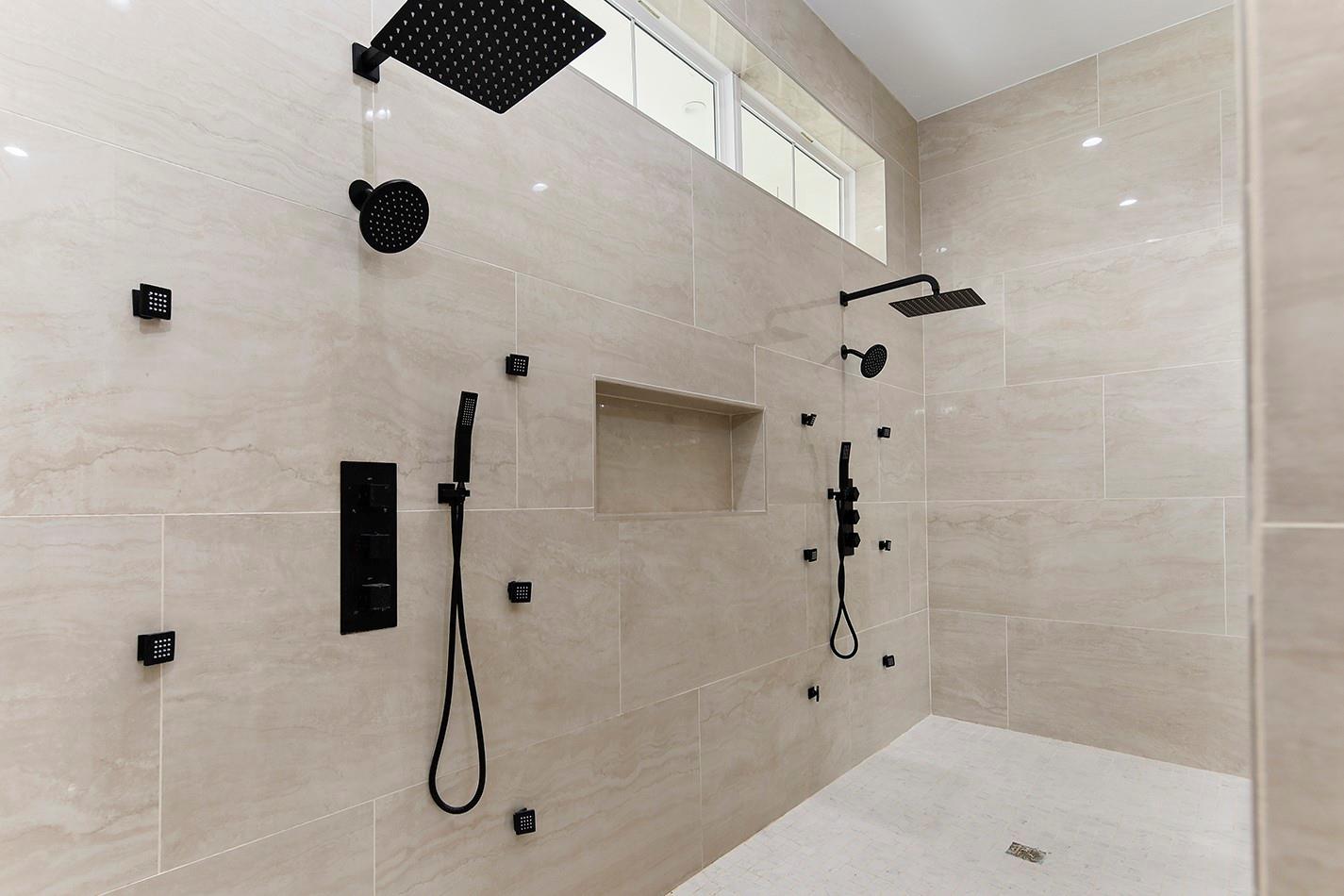 1031 Hunters Creek Way