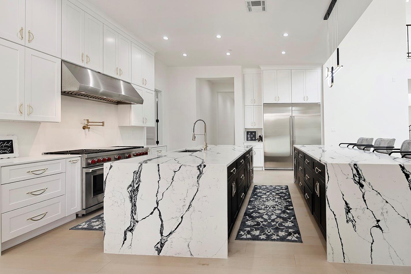 1031 Hunters Creek Way