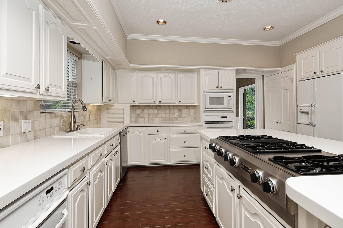 2504 Wild Wind Place
