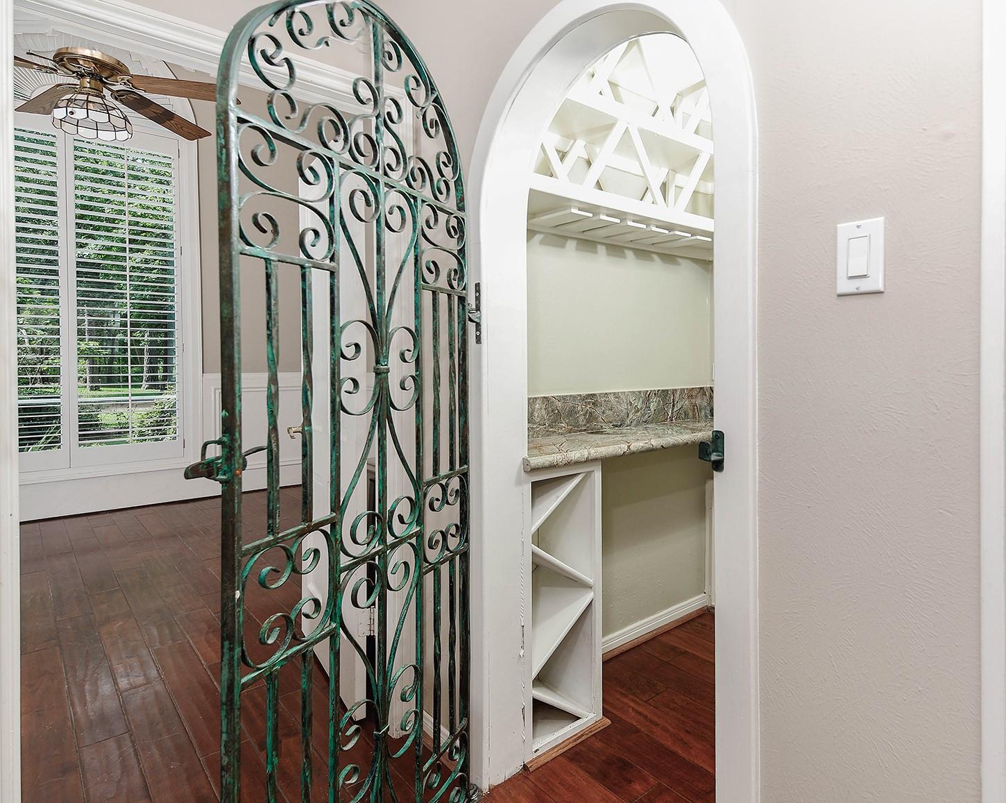 2504 Wild Wind Place