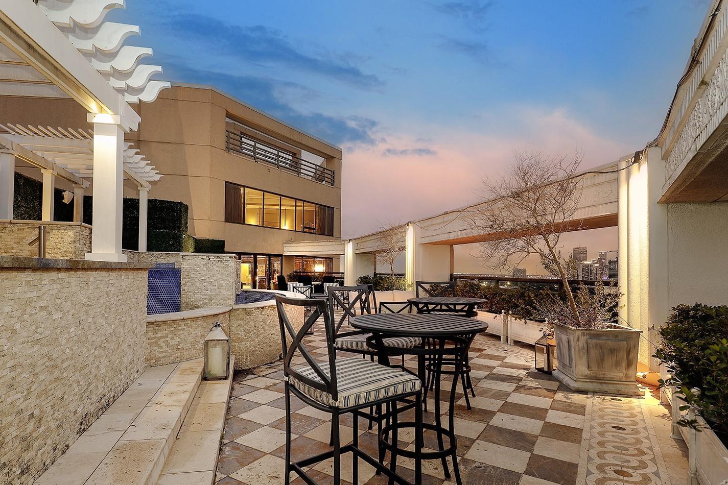 101 Westcott Street # 2001