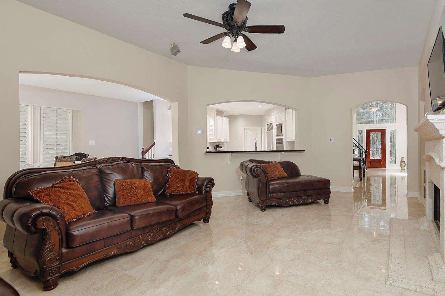 11827 Water Oak Drive