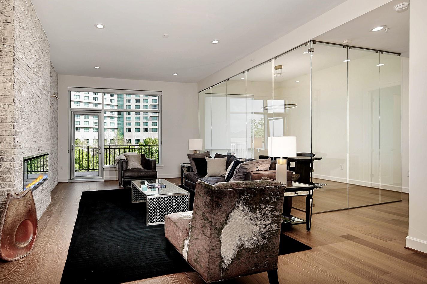 3 Waterway Court # 4D