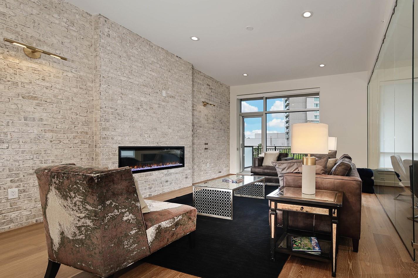 3 Waterway Court # 4D