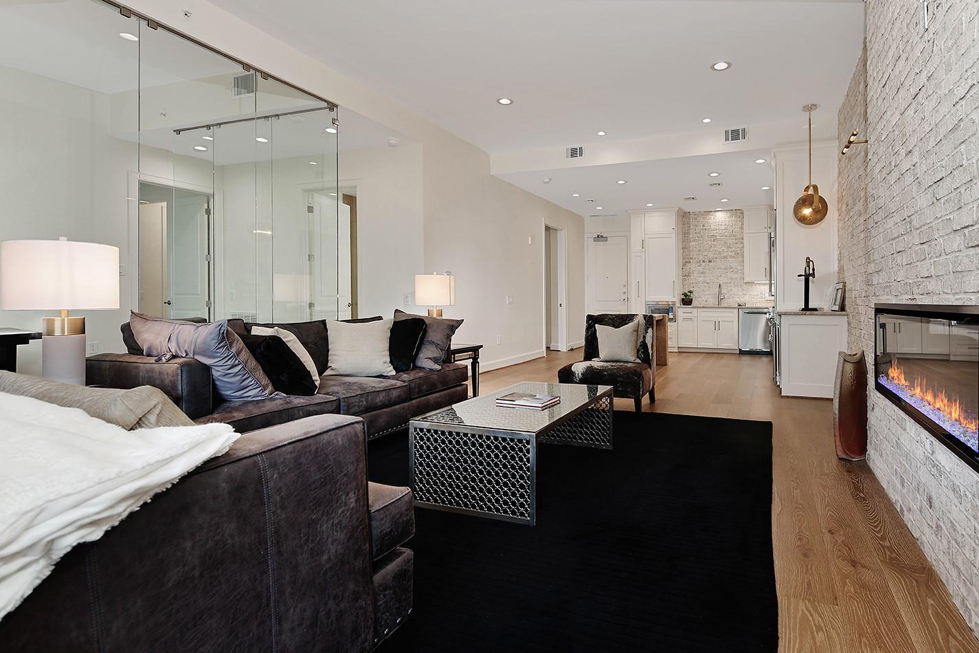 3 Waterway Court # 4D