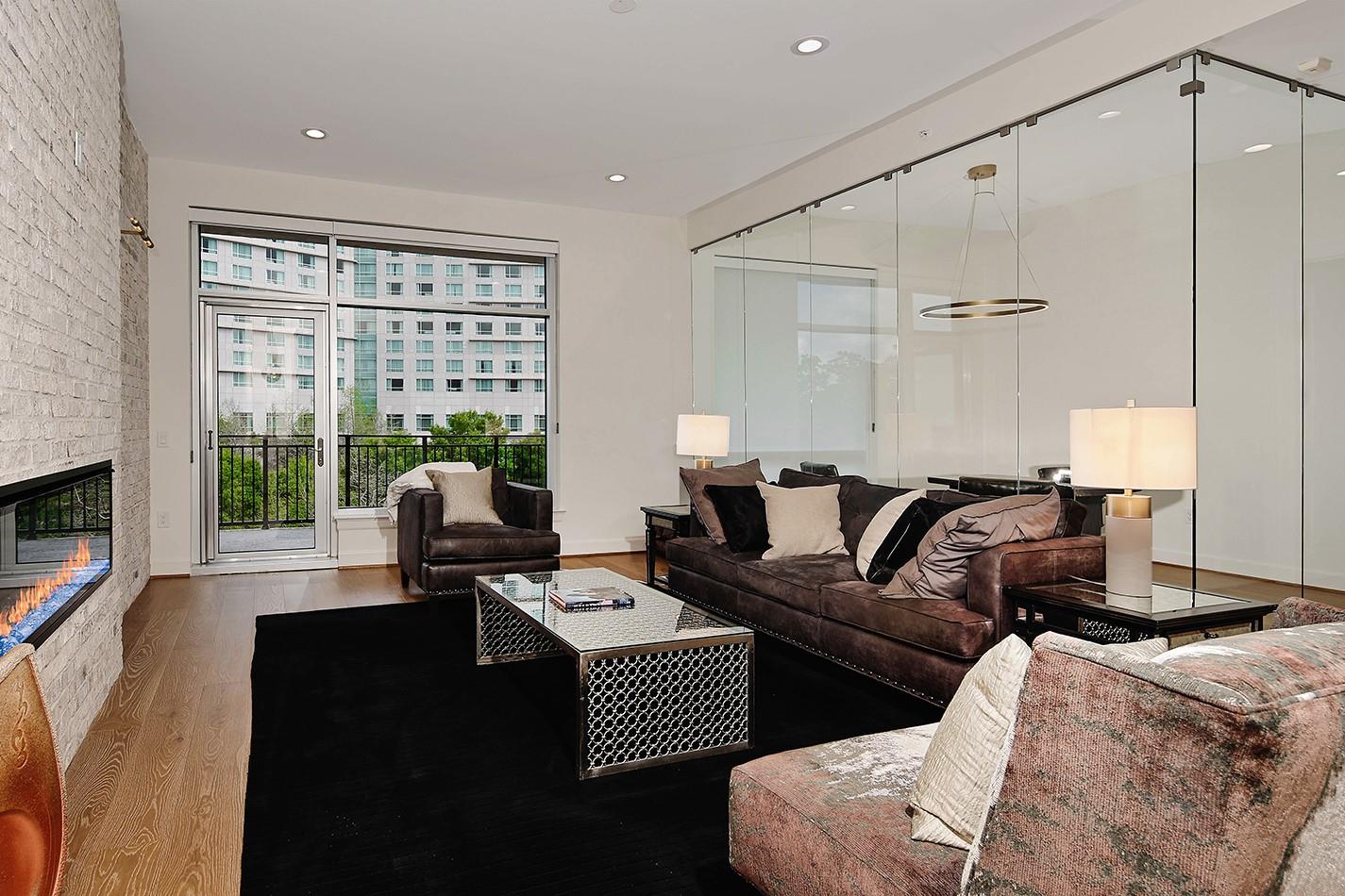 3 Waterway Court # 4D