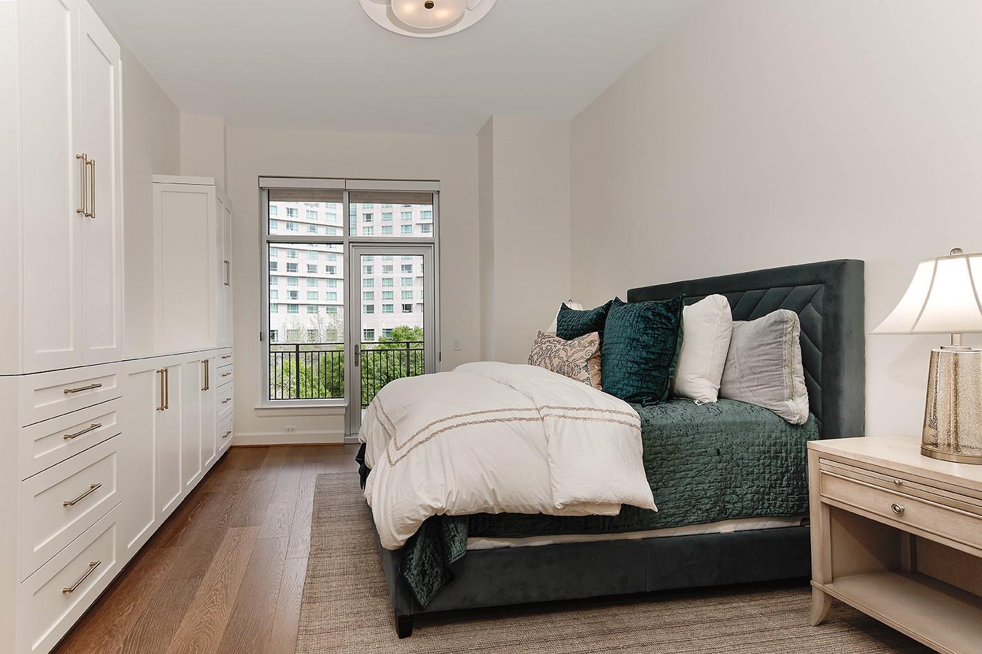 3 Waterway Court # 4D