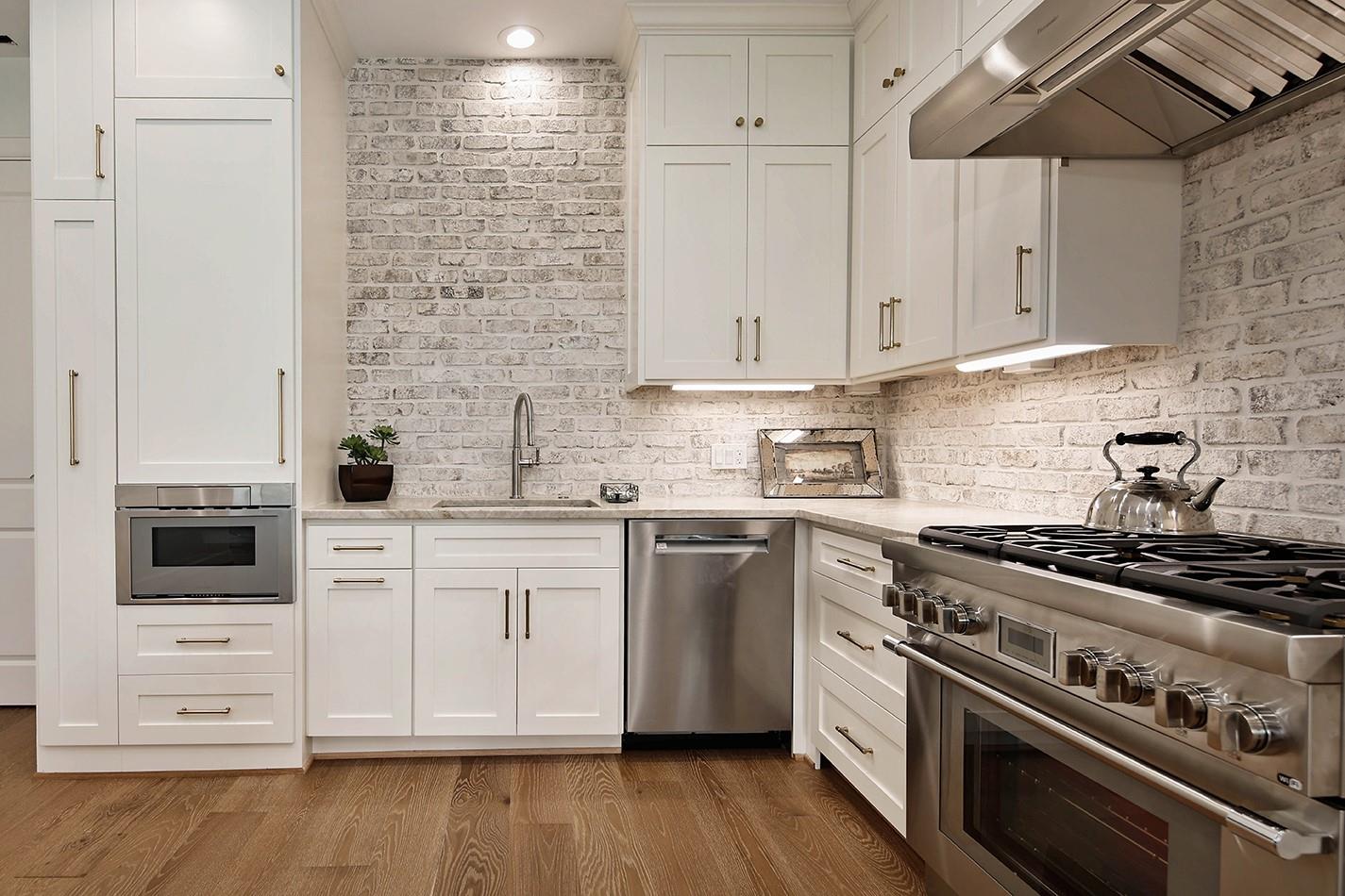 3 Waterway Court # 4D