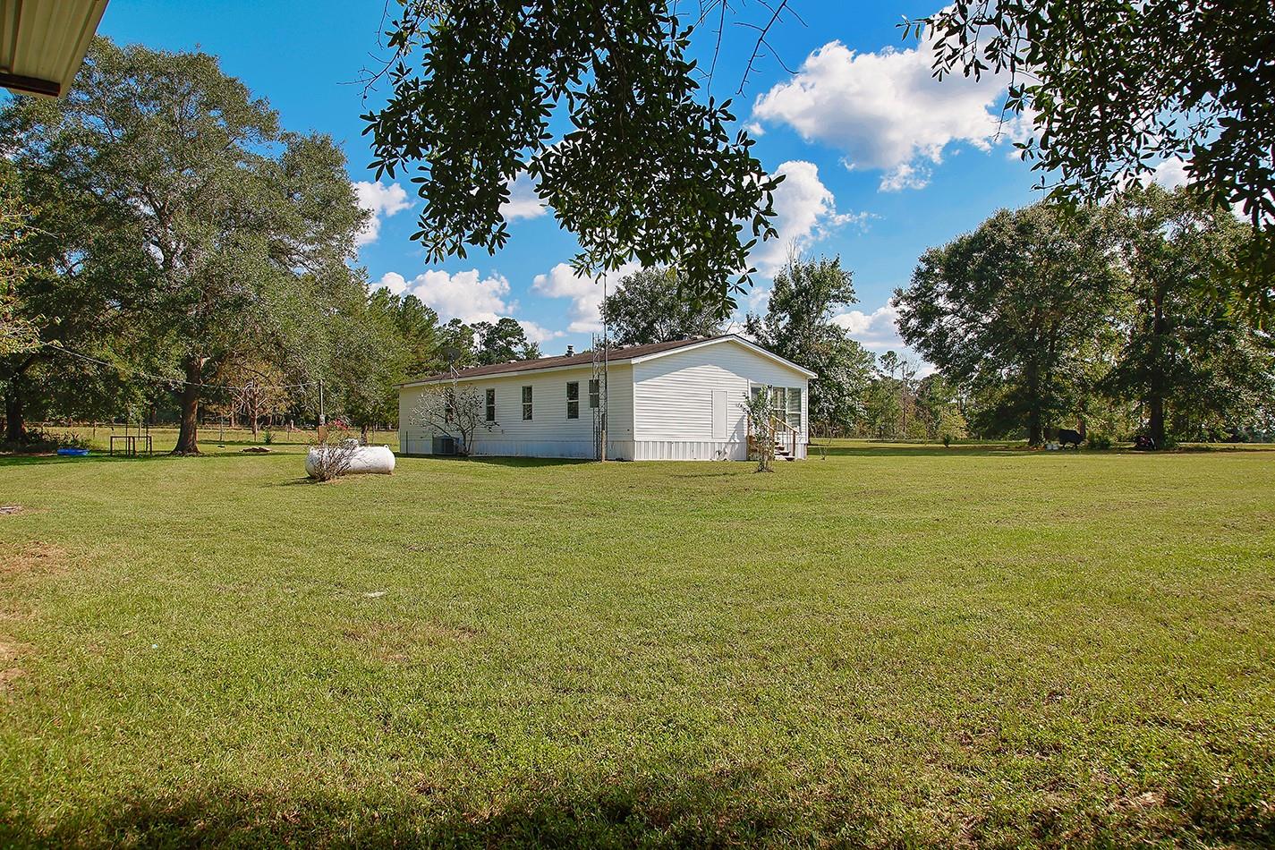 2281 Fm 1725 Road