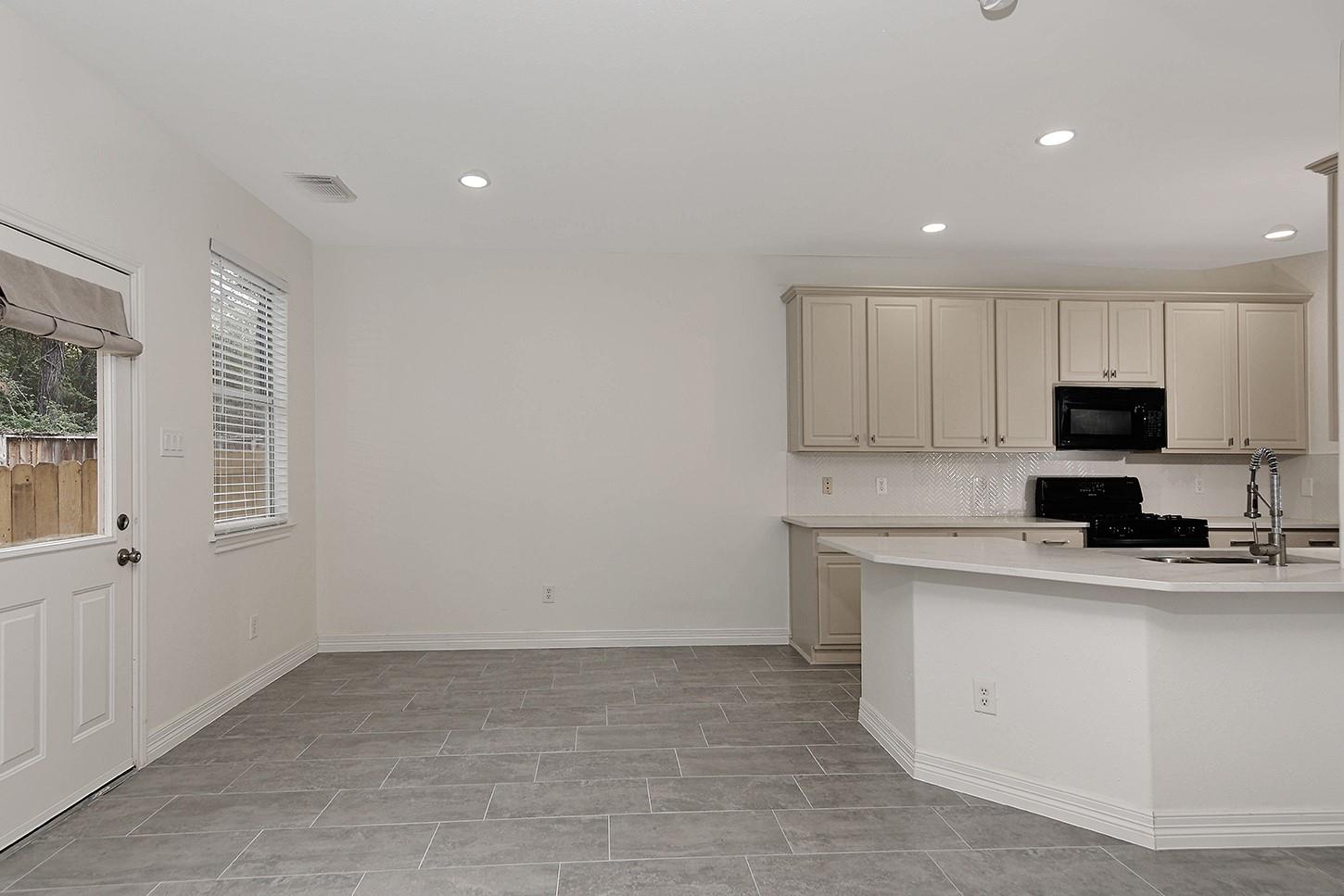 7 Peach Ridge Drive