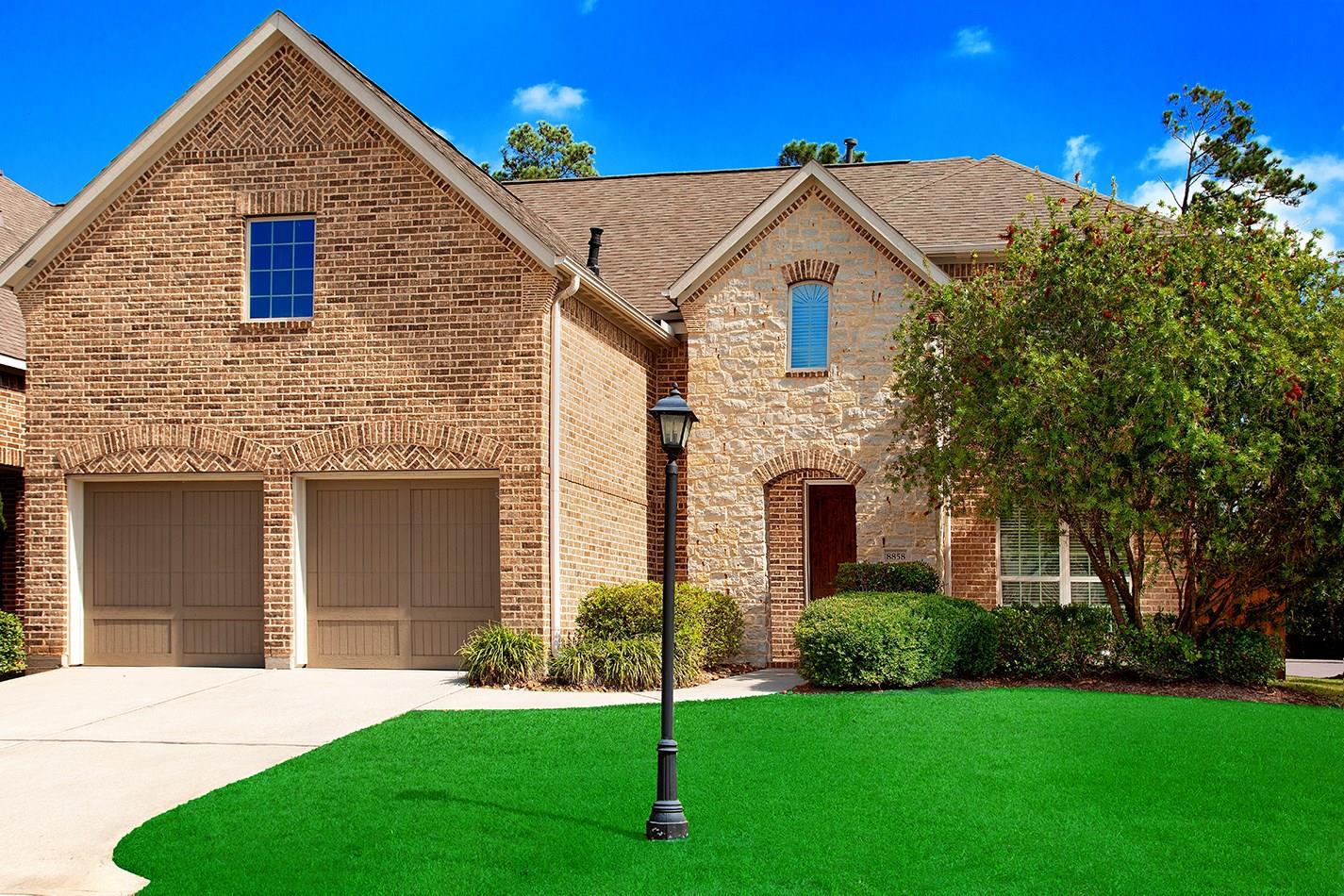 8858 Van Allen Drive