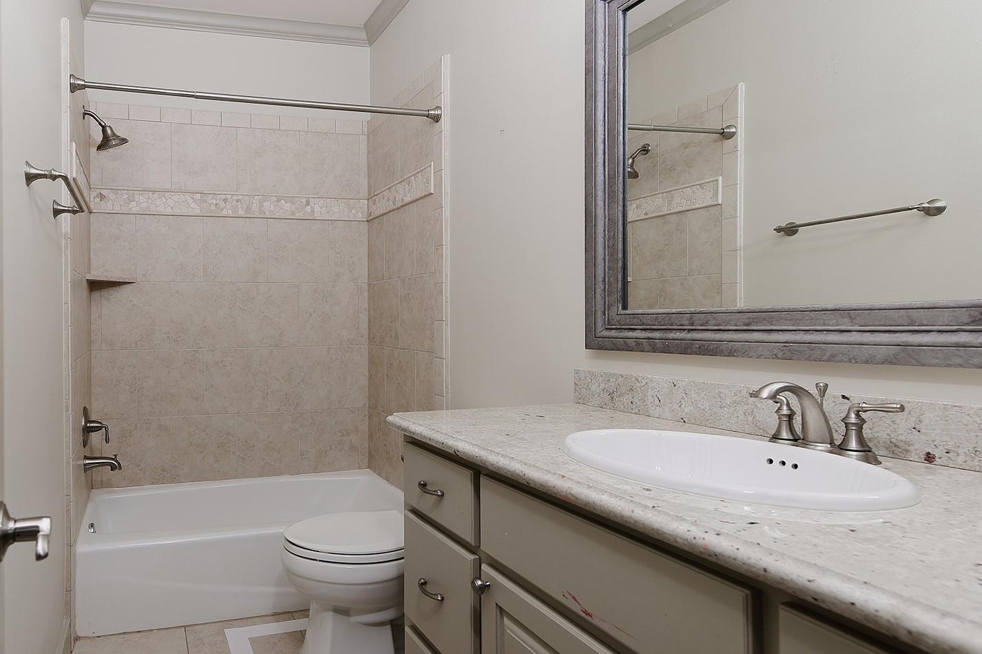 514 Cortlandt Street # B