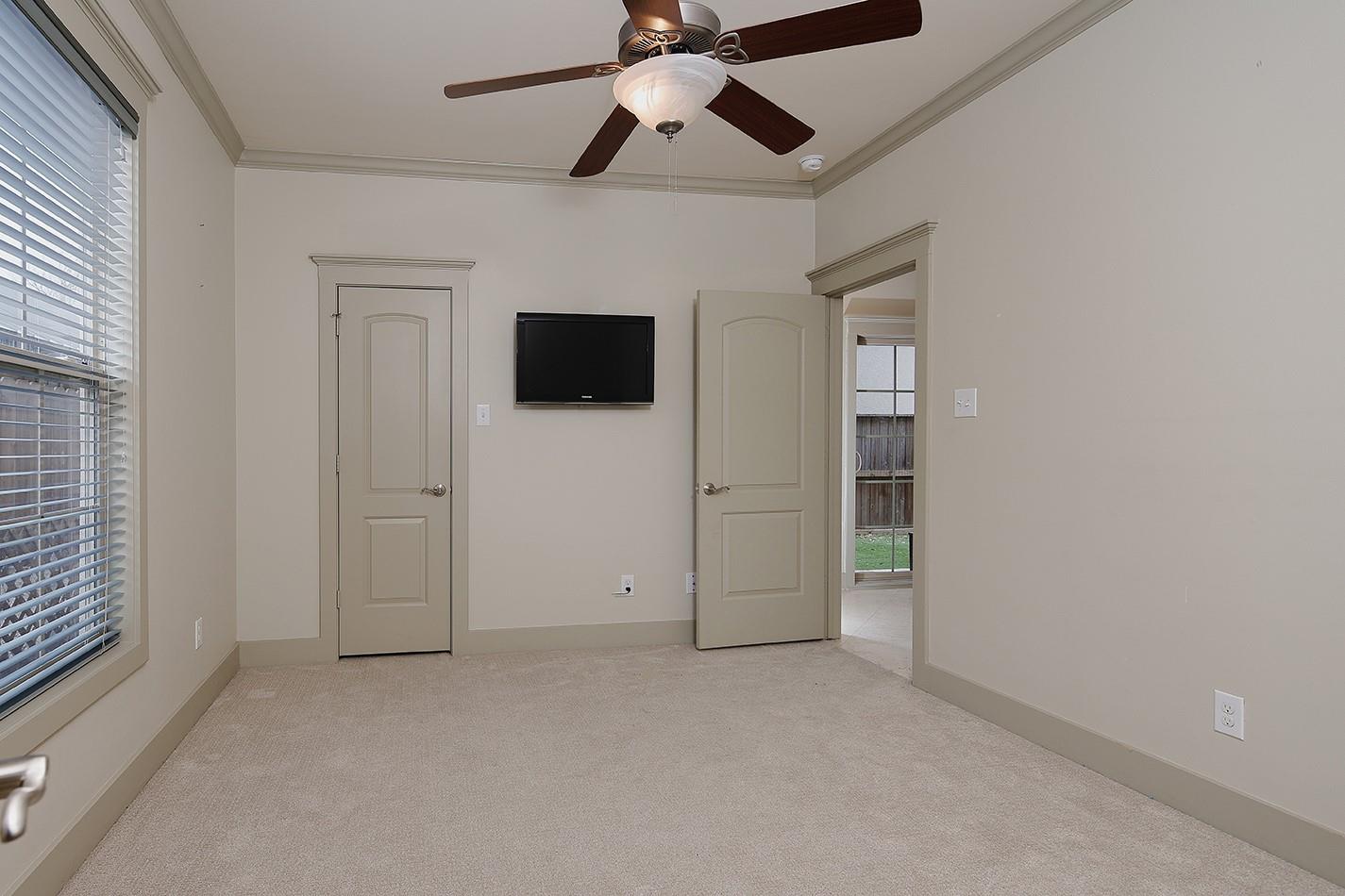 514 Cortlandt Street # B