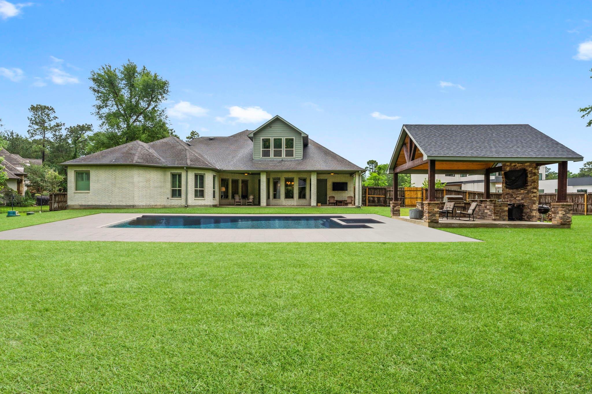 5006 Newport Court