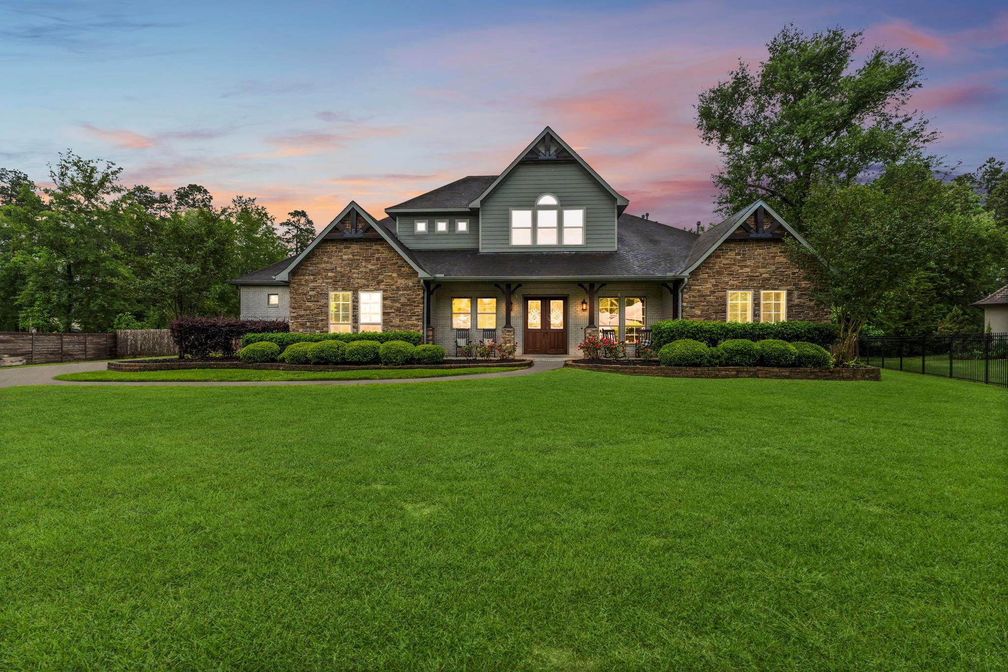 5006 Newport Court