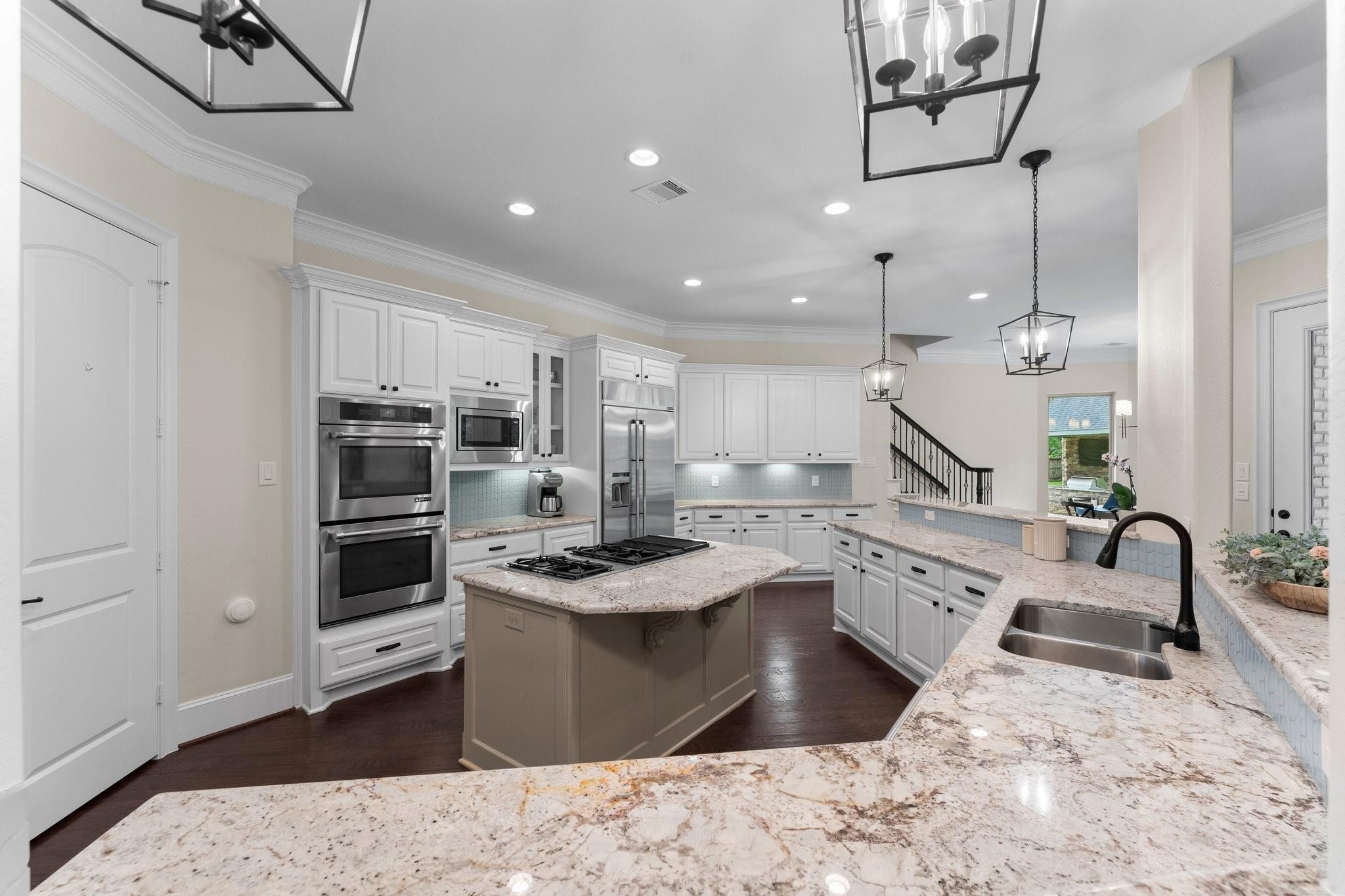 5006 Newport Court